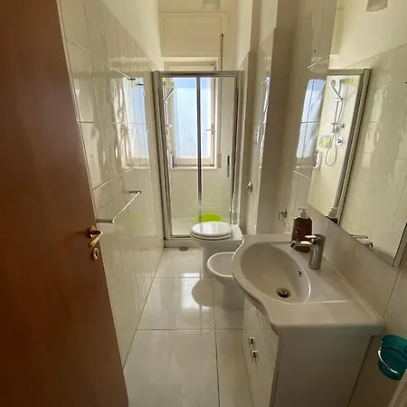 Ristrutturato ,in Centro A 200 M Dal Mare Apartment *